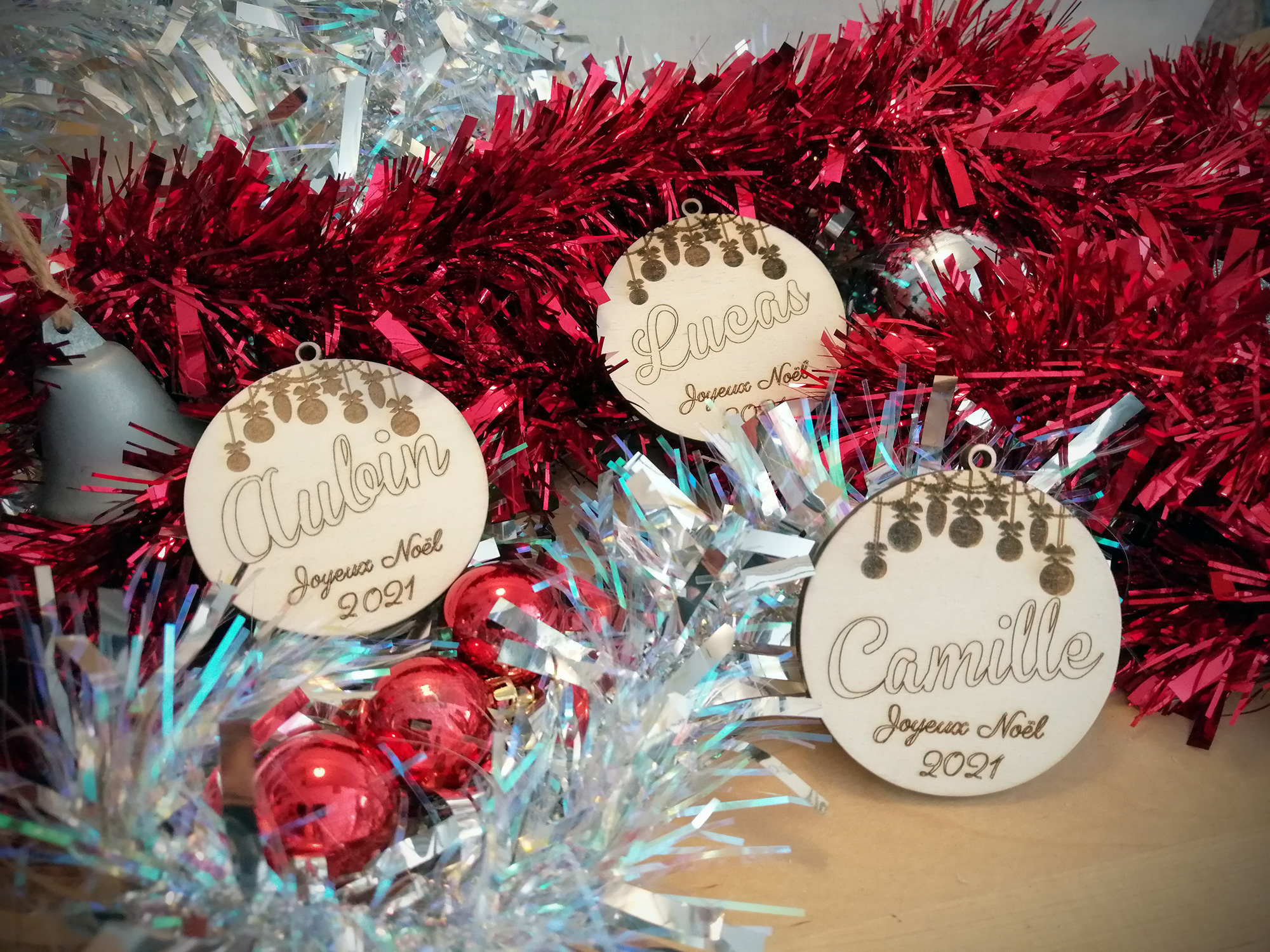 Boule de Noël personnalisée - Thème 1